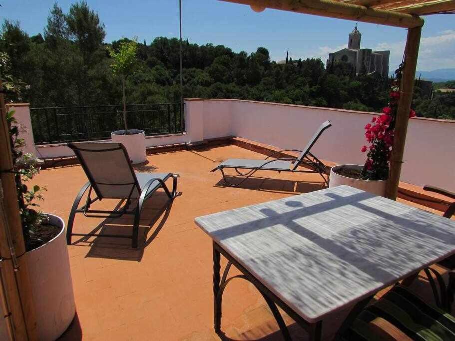 Apartamento con increíbles vistas y terraza en la azotea Gerona Exterior foto