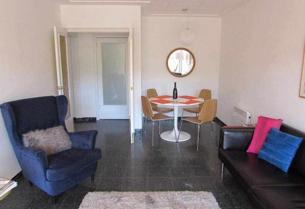 Apartamento con increíbles vistas y terraza en la azotea Gerona Exterior foto