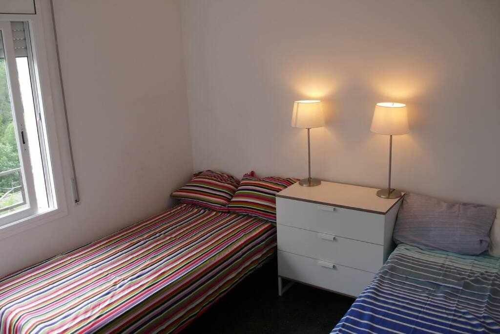 Apartamento con increíbles vistas y terraza en la azotea Gerona Exterior foto