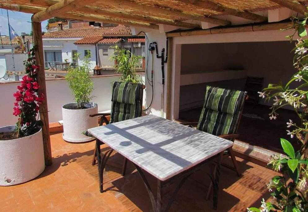 Apartamento con increíbles vistas y terraza en la azotea Gerona Exterior foto